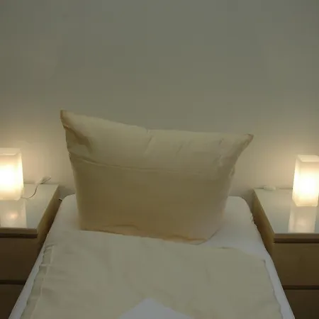 Hostel Carlotel Ottobrunn